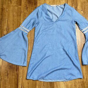 Lovers and Friends Women's Chambray Seawater V-neck Bell Sleeve Top Size‎ Xsmall